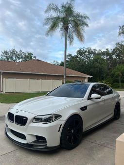 2015 BMW M5 Competition 