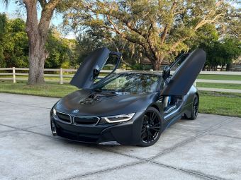 2014 BMW i8 Pure Impulse 